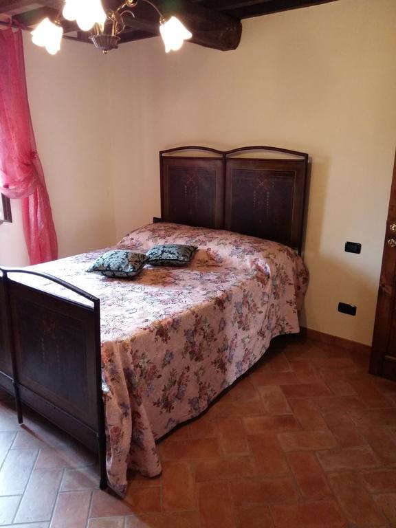 Agriturismo Il Melo Valfabbrica Exterior photo