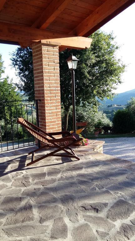 Agriturismo Il Melo Valfabbrica Exterior photo